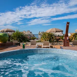 Western Premier Le Patio Des Artistes Wellness Jacuzzi Отель